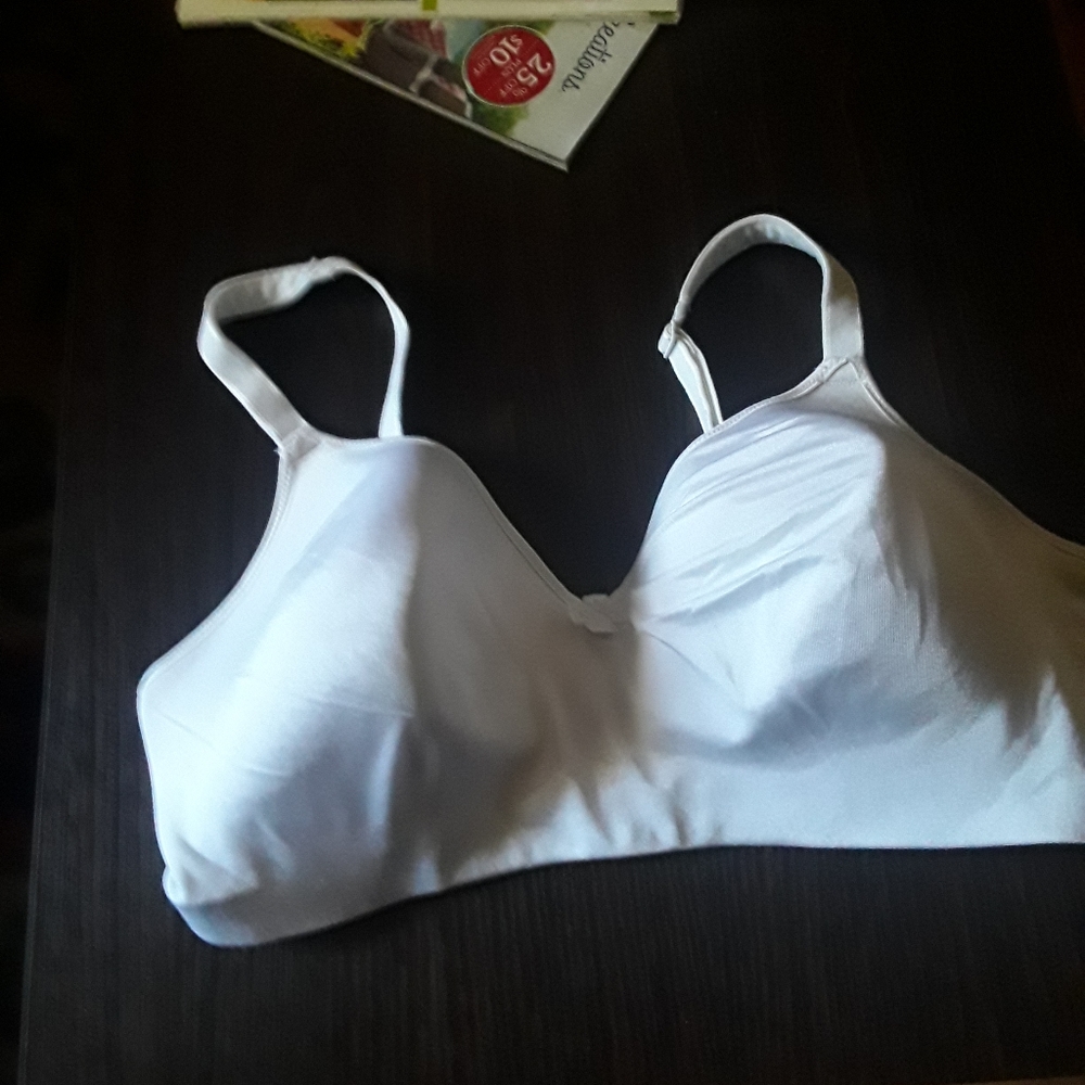 Breezie White Bra 40 D